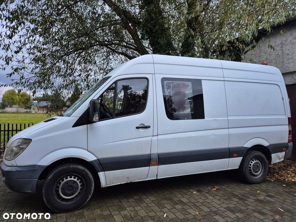Mercedes-Benz Sprinter - 1