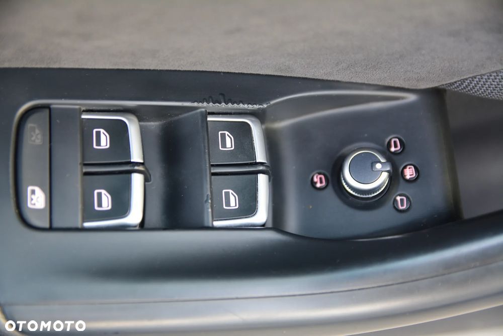 Audi Q3 2.0 TDI Quattro S tronic - 18