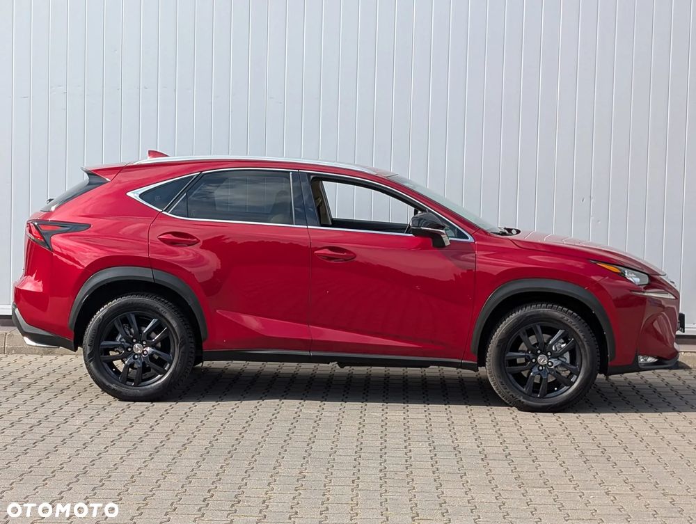 Lexus NX 200t - 15