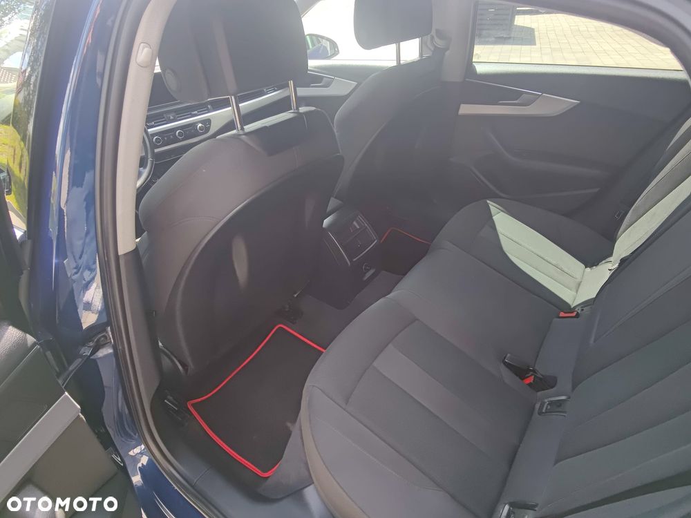 Audi A4 Limousine 1.4 TFSI S tronic - 5