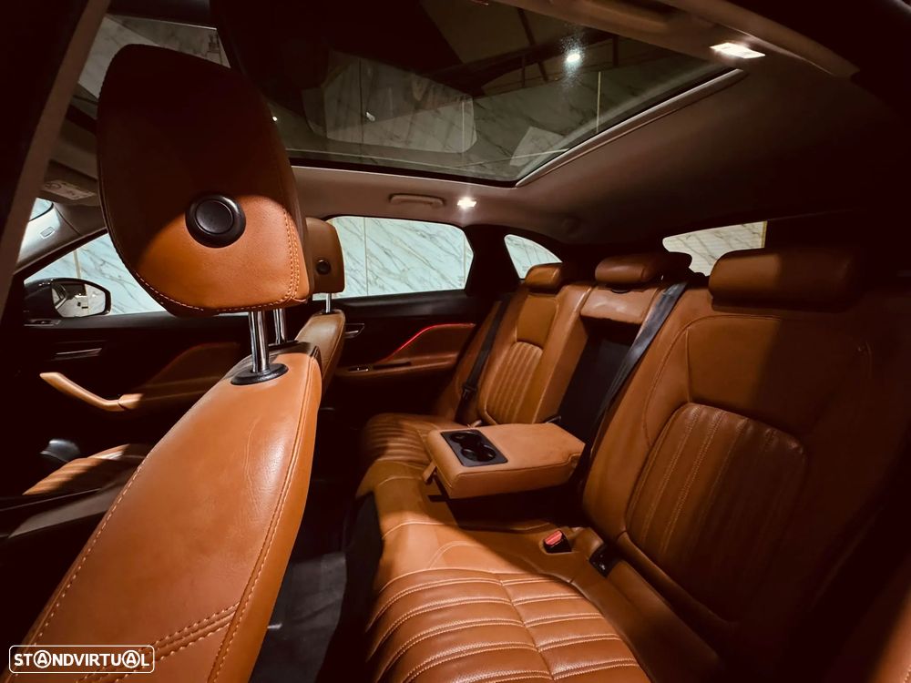 Jaguar F-Pace 3.0 TDV6 S AWD Aut. - 8