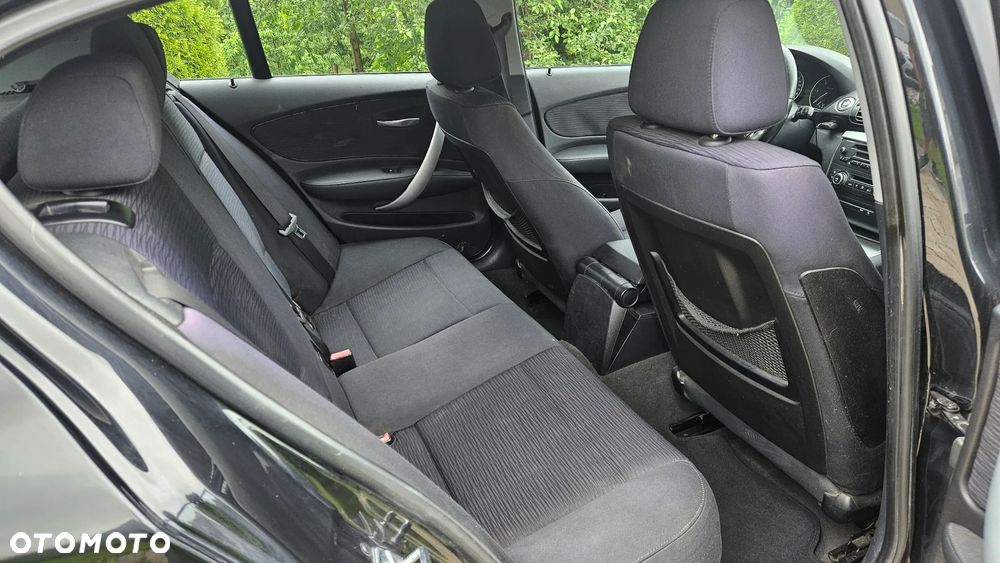 BMW Seria 1 120d - 9