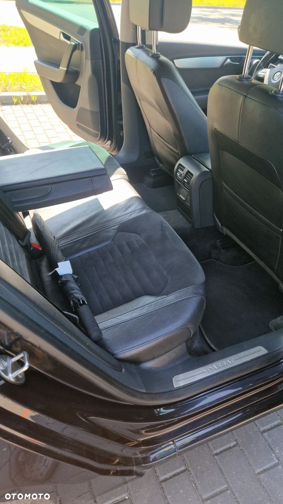 Volkswagen Passat 2.0 TDI Highline DSG - 13