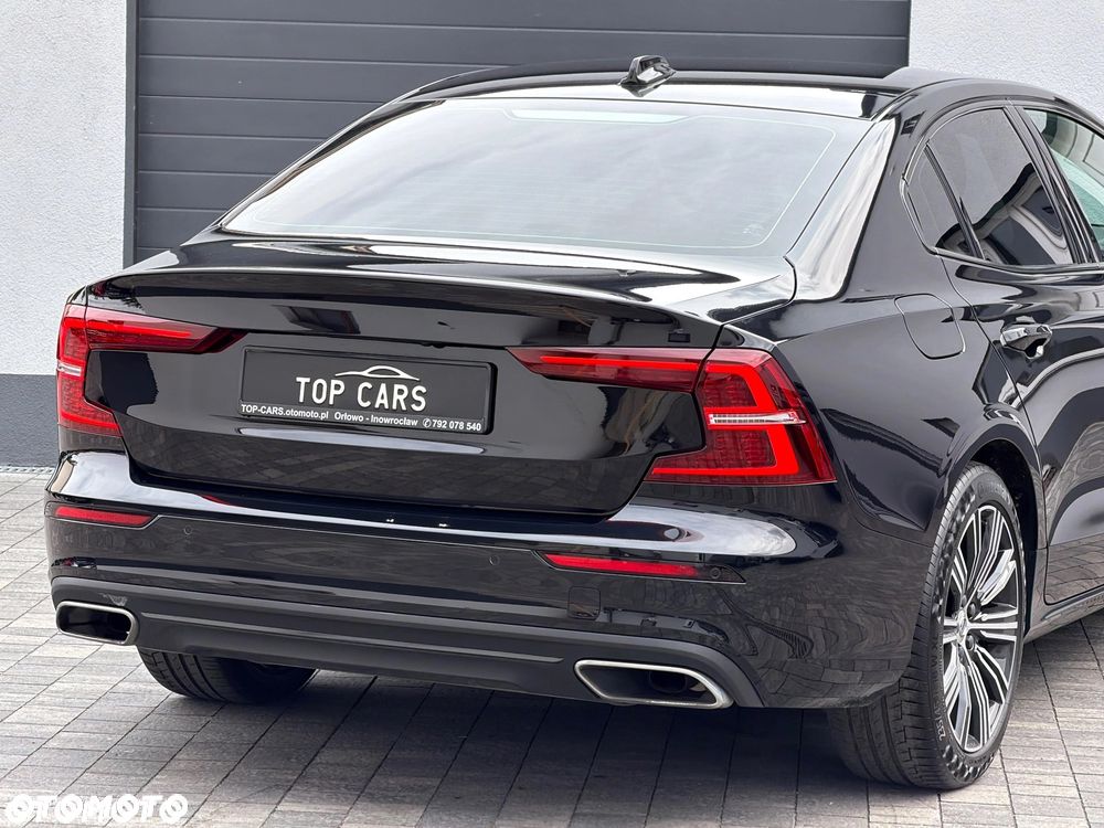 Volvo S60 T8 Twin Engine AWD Geartronic Inscription - 29
