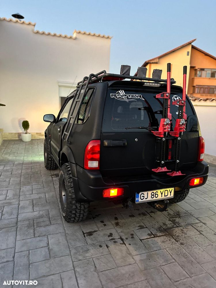 Suzuki Grand Vitara 1.6 - 7