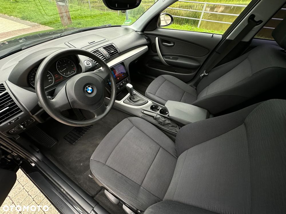 BMW Seria 1 116i - 10
