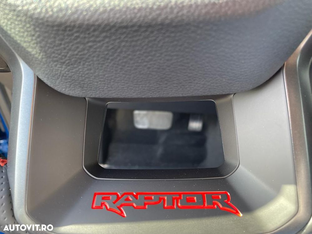 Ford Raptor - 13