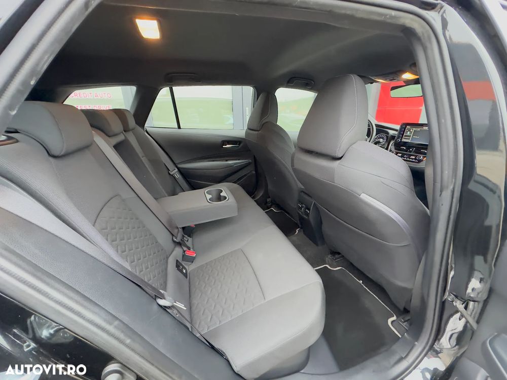 Toyota Corolla 1.8 HSD TS Dynamic - 17