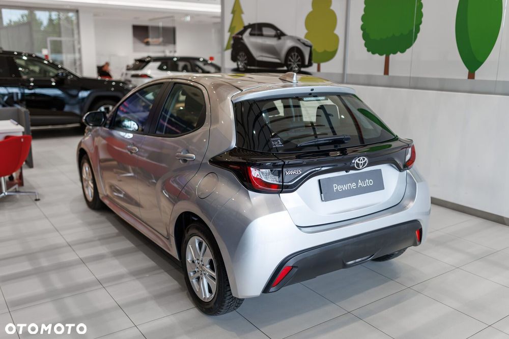 Toyota Yaris 1.5 Comfort - 19