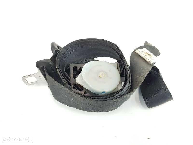 CINTO DE SEGURANÇA TRASEIRO DIREITO MITSUBISHI MONTERO V60V70 - 1
