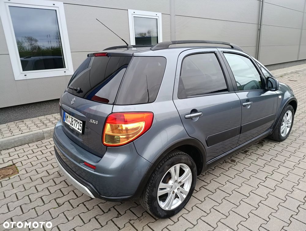 Suzuki SX4 1.6 VVT 4x2 City+ - 28