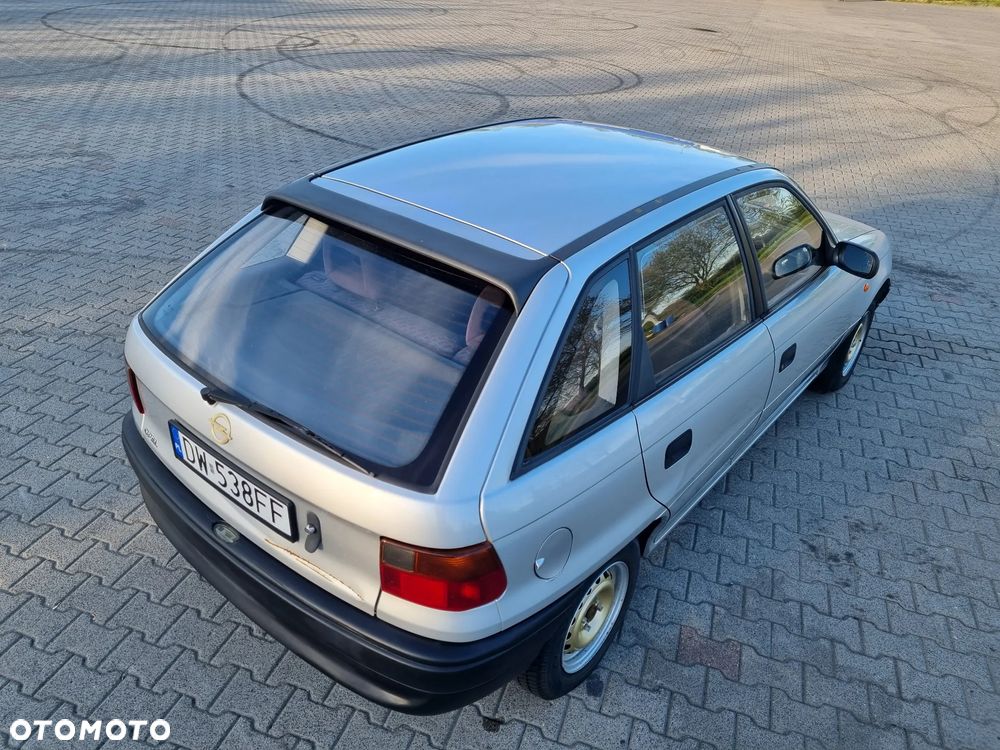 Opel Astra - 19
