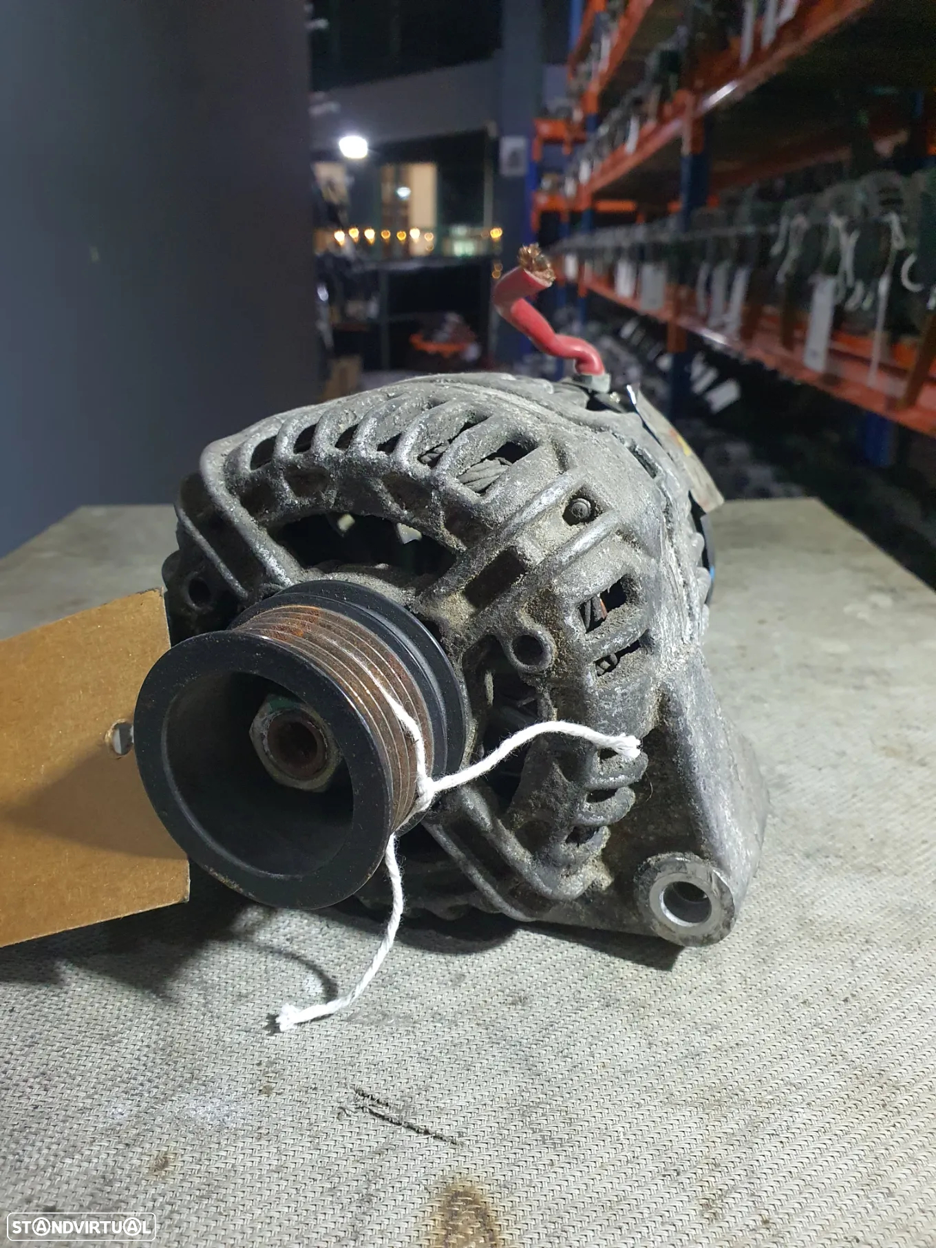 ALTERNADOR MERCEDES BENZ / A0121540302 - 2