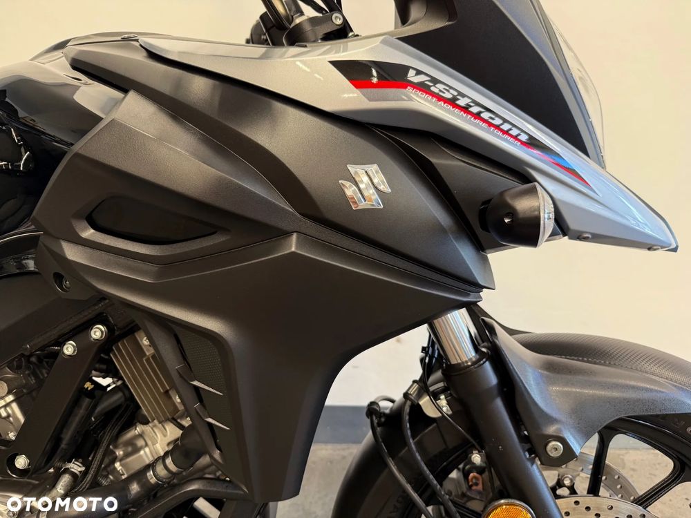 Suzuki V-STROM - 30