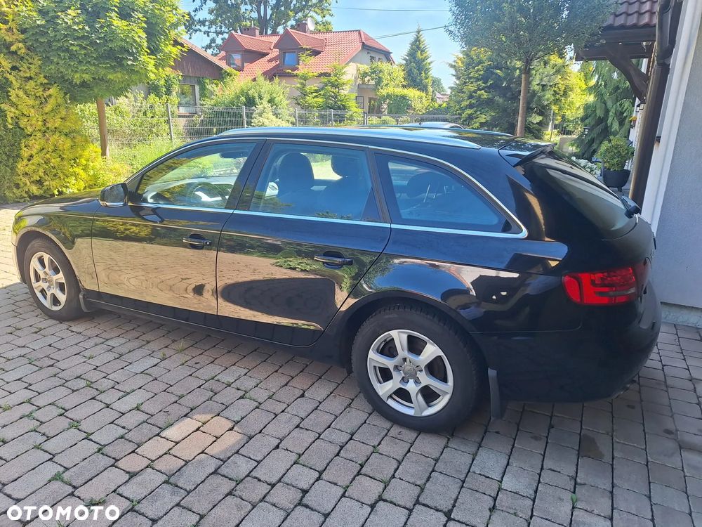 Audi A4 Avant 2.0 TDI - 4