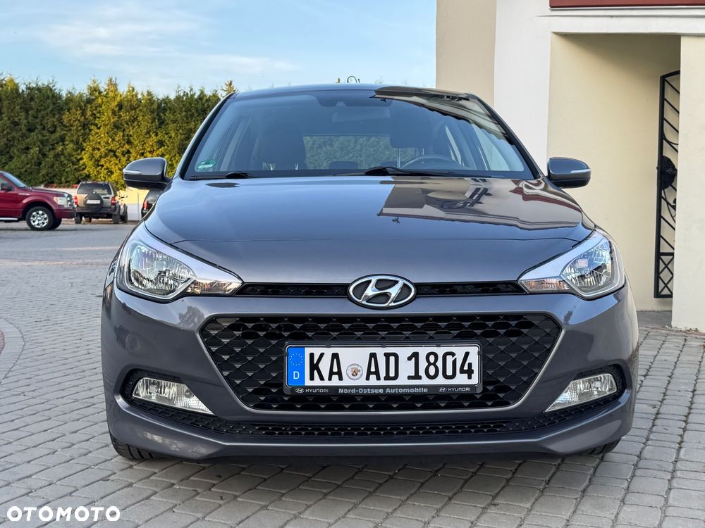 Hyundai i20 - 13