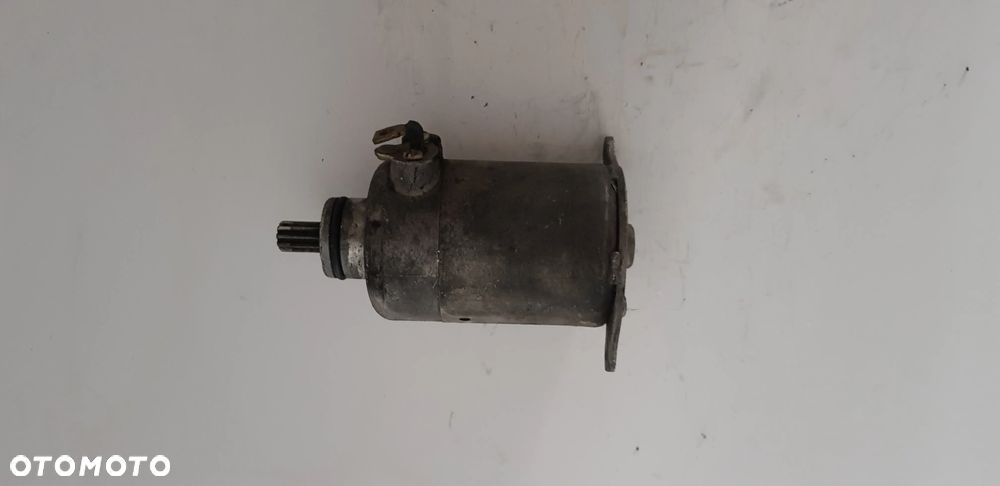 Kymco Grand Dink 125 Rozrusznik - 3