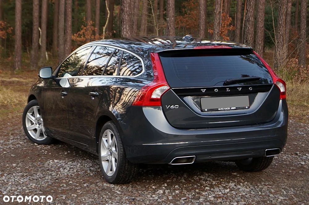 Volvo V60 D4 Geartronic Summum - 5