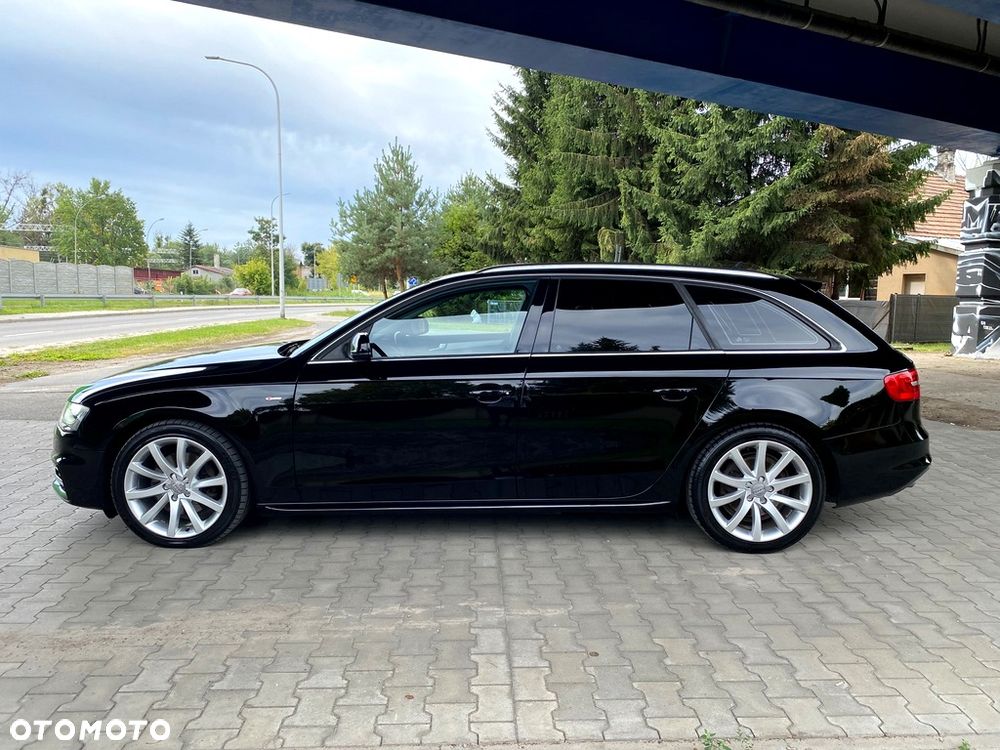 Audi A4 Avant 2.0 TDI DPF clean diesel quattro S tronic S line Sportpaket - 2