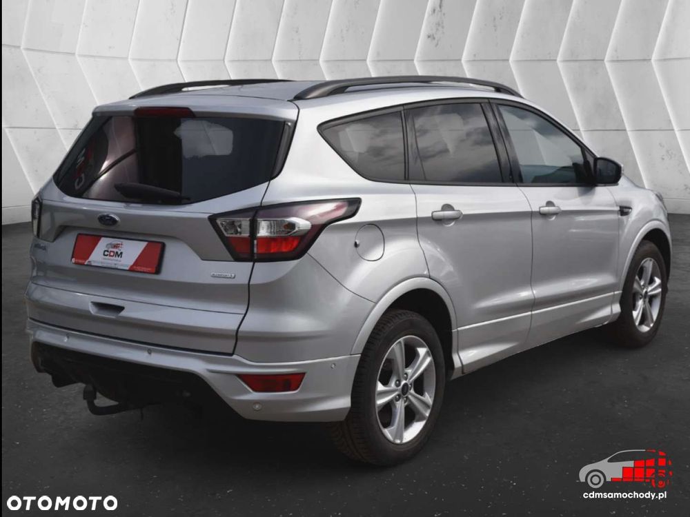 Ford Kuga - 10
