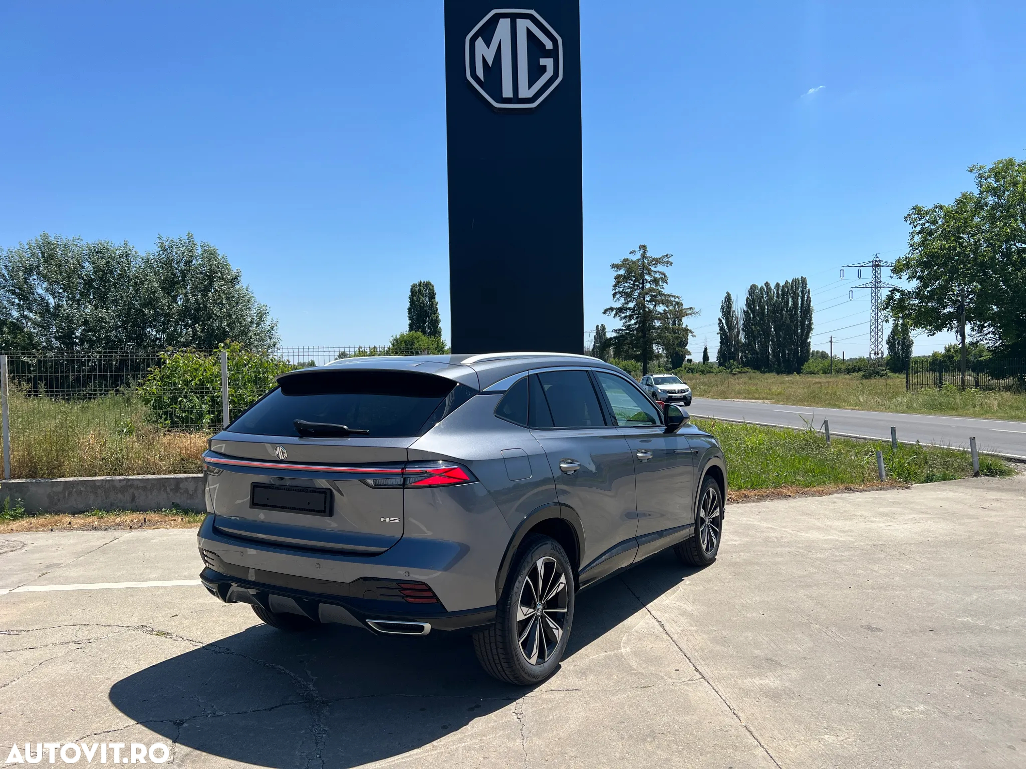 MG HS 1.5 T-GDi 7DCT Exclusive - 4