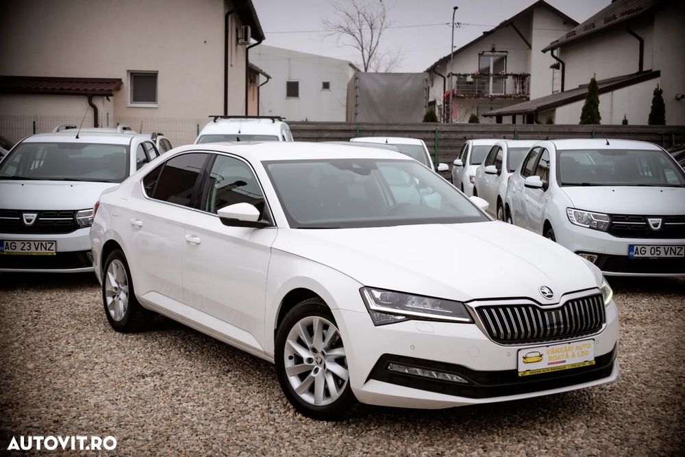 Skoda Superb 2.0 TDI DSG Style - 4