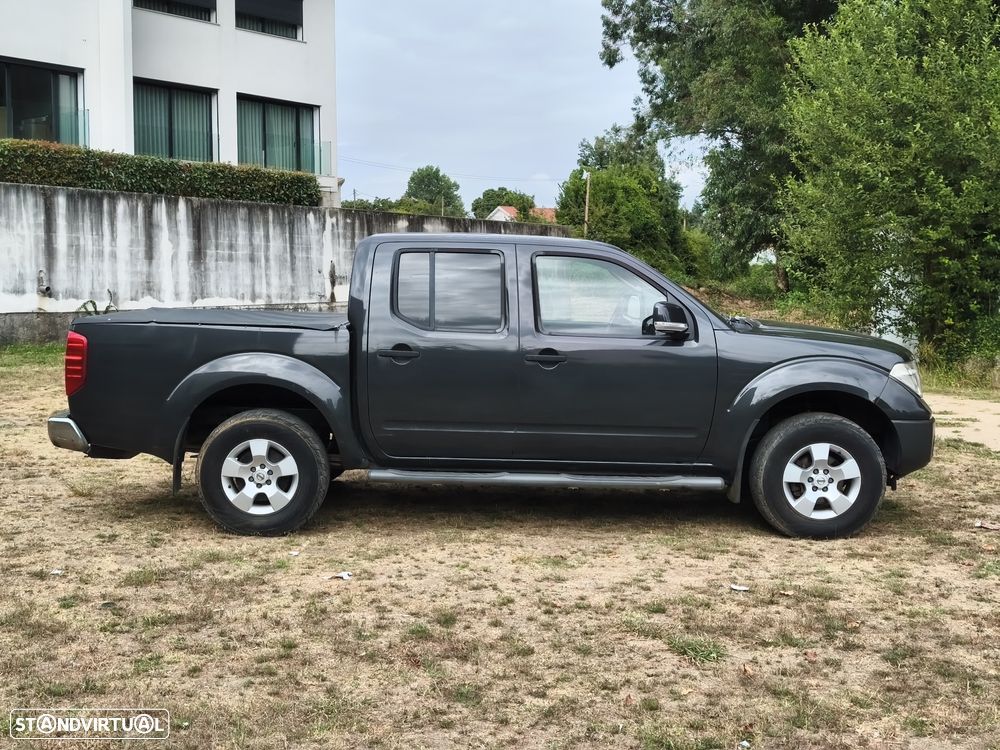 Nissan Navara 2.5 dCi CD LE - 29