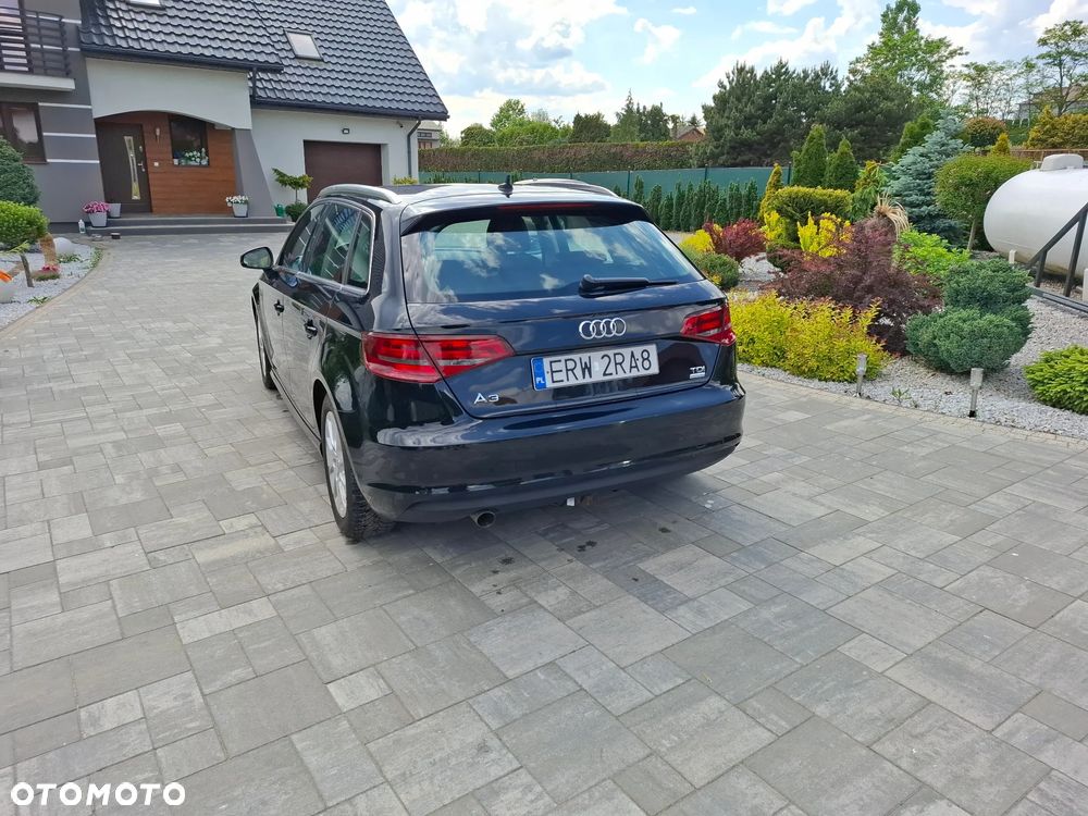 Audi A3 Sportback 1.6 TDI(clean diesel) Ambition - 9