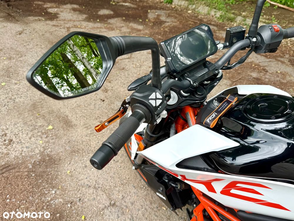 KTM Duke 390 - 4