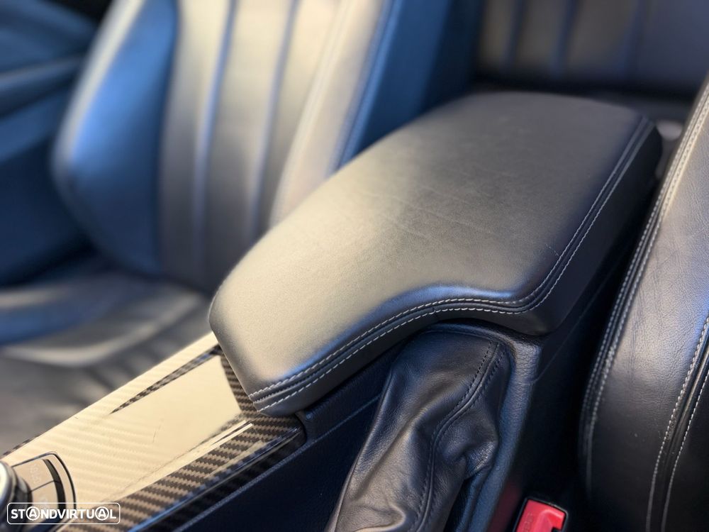 BMW M4 Auto - 37