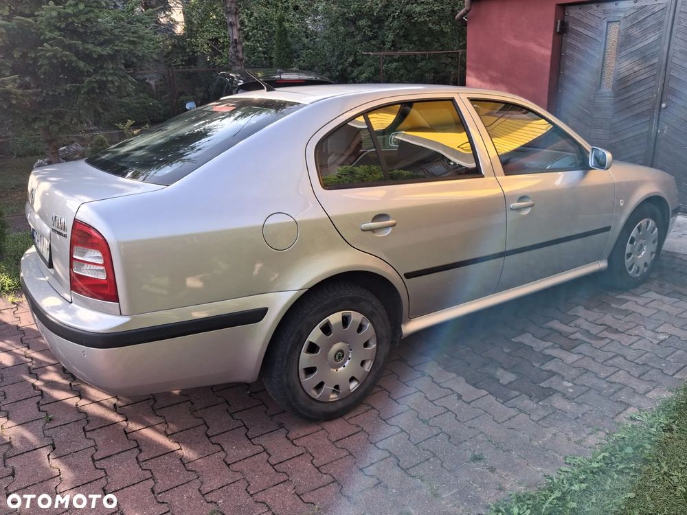 Skoda Octavia 1.9 TDI Tour Plus - 8