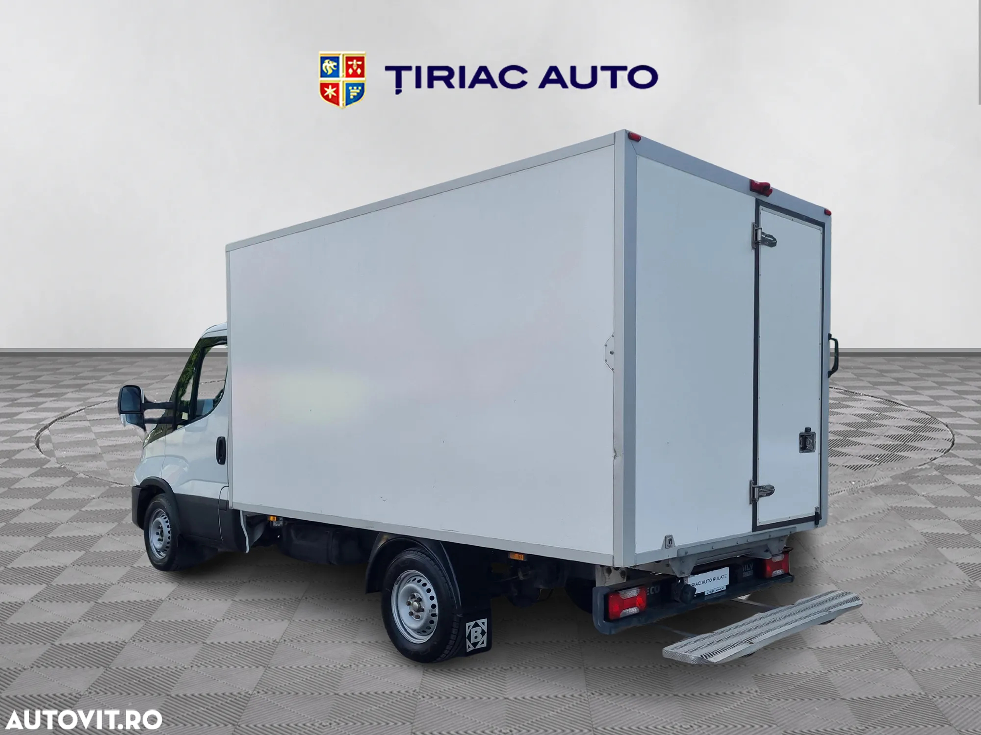 Iveco Daily 35-140 Cab - 3