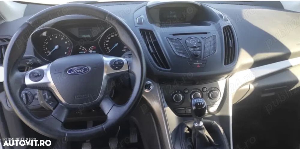 Ford Kuga 1.5 EcoBoost 2x4 Business Edition - 4