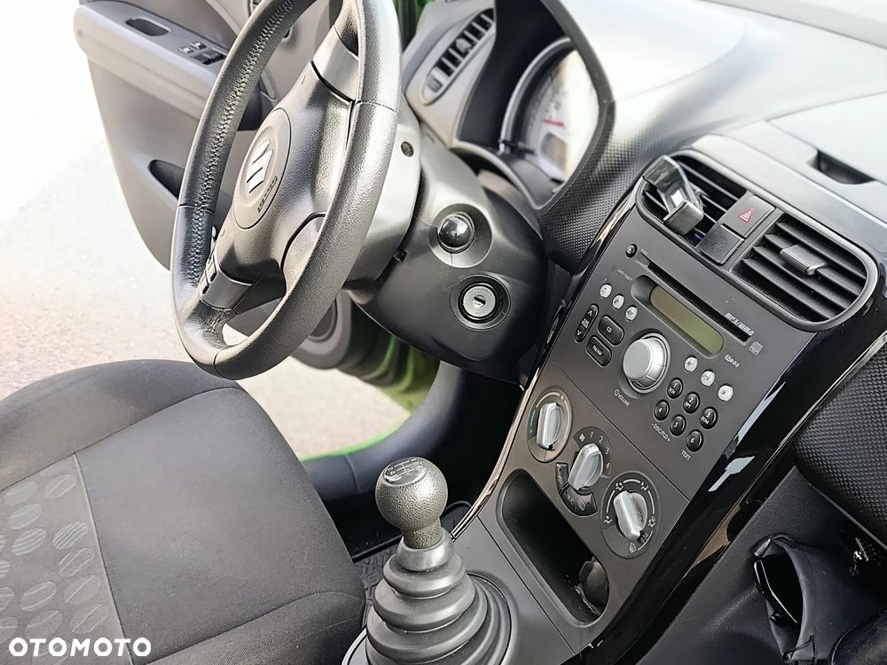 Suzuki Splash 1.0 Club - 10