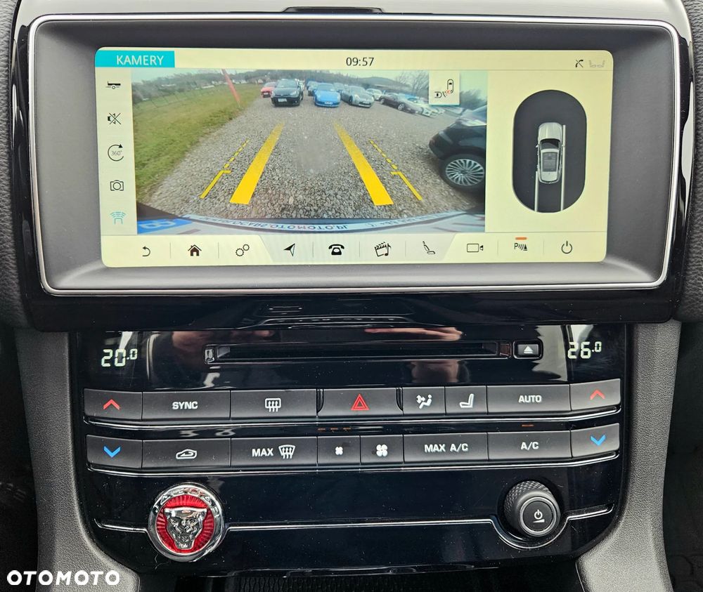 Jaguar F-Pace 20d AWD Prestige - 27