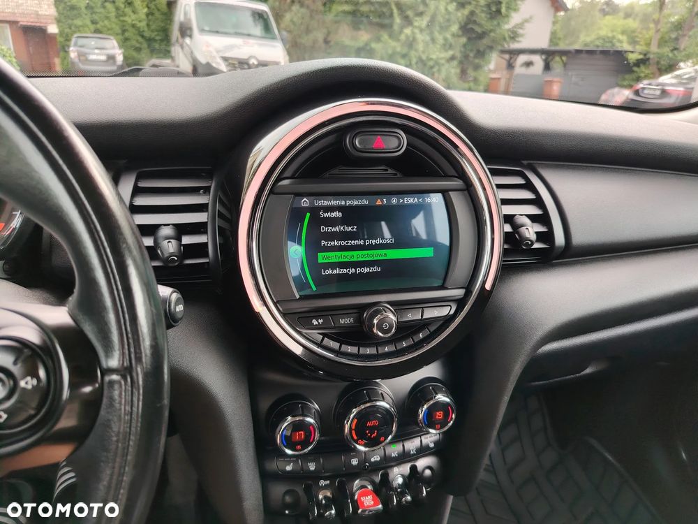 MINI ONE Standard - 38