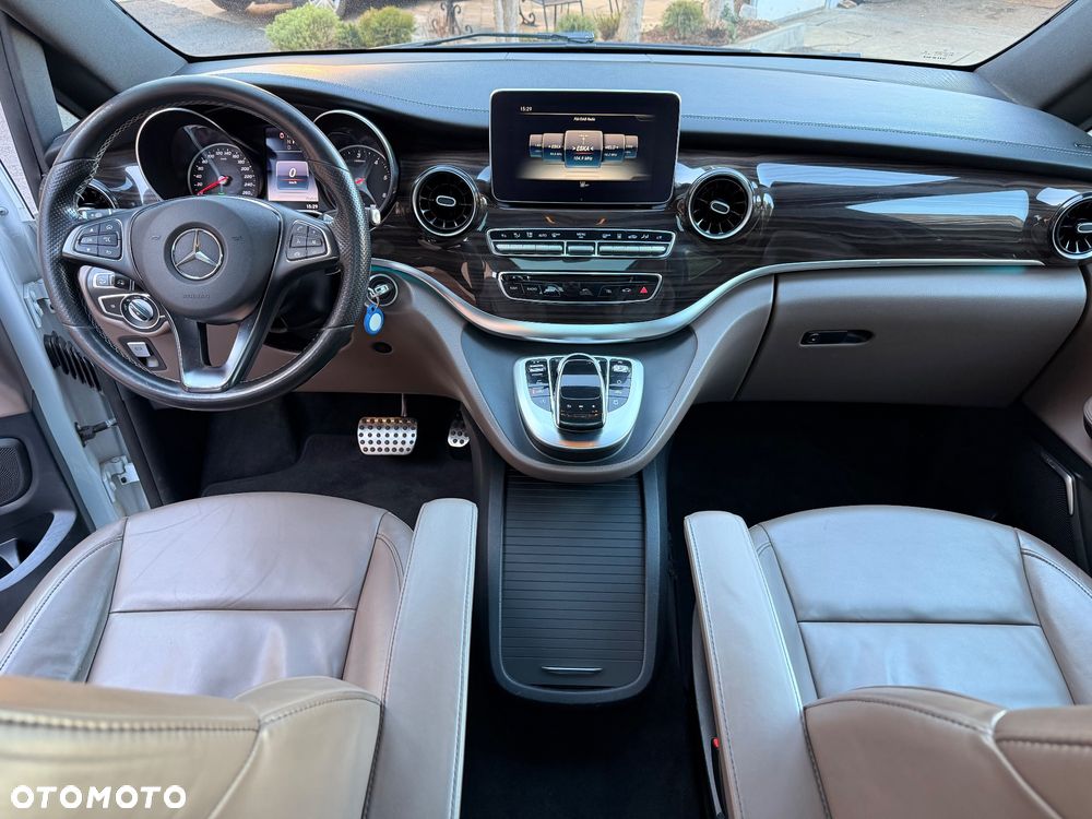 Mercedes-Benz Klasa V 300 d lang 9G-TRONIC Edition 2020 - 2