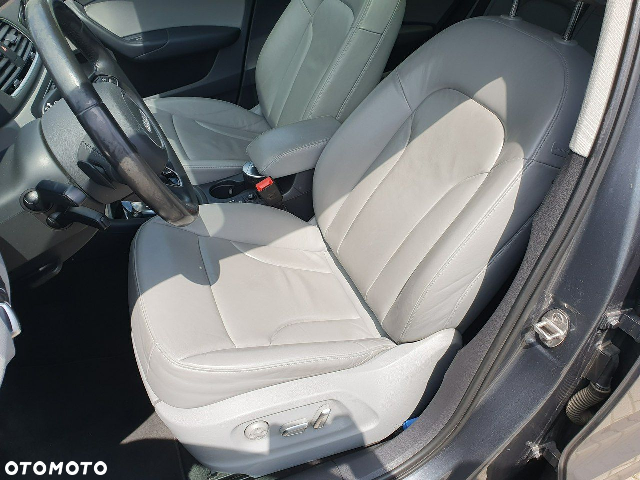 Audi Q3 2.0 TFSI Quattro Sport S tronic - 12