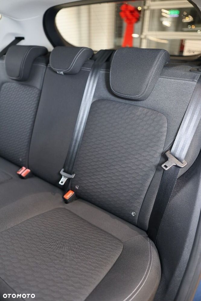 Ford Fiesta - 14