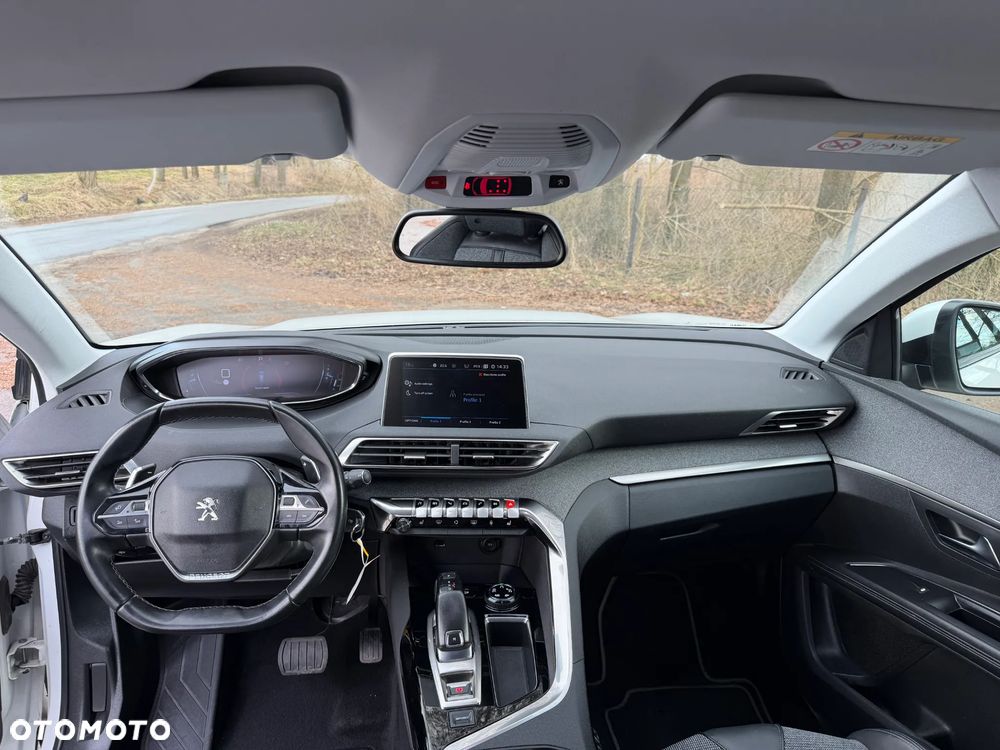 Peugeot 5008 BlueHDi 130 EAT8 Allure - 23