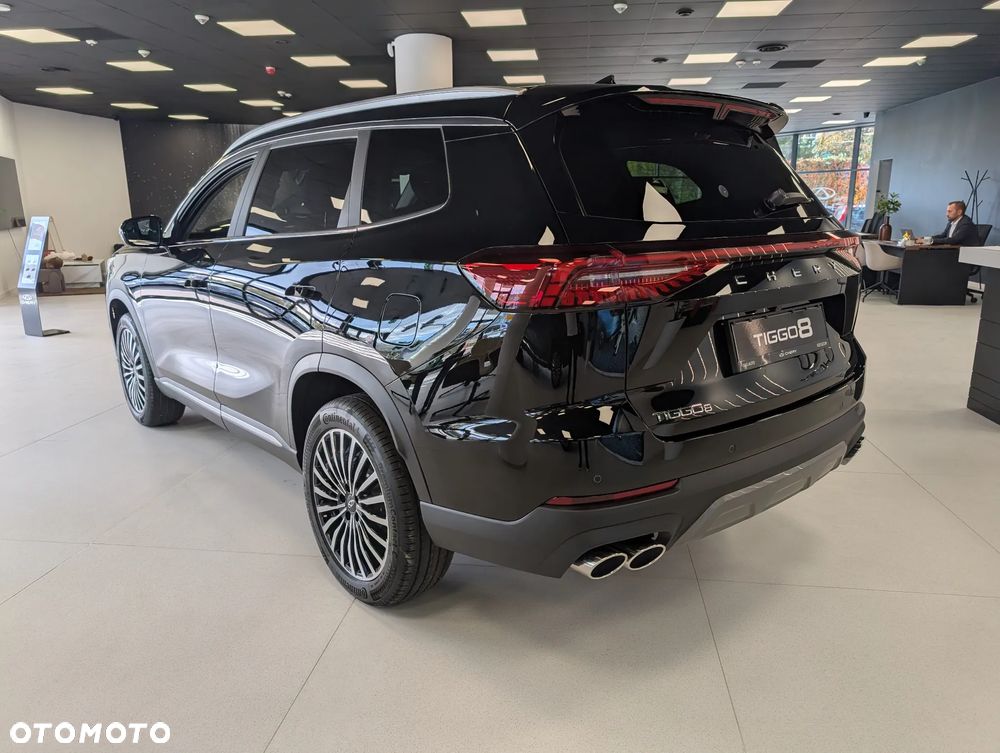 Chery Tiggo 8 1.6 T-GDI Comfort DCT - 8