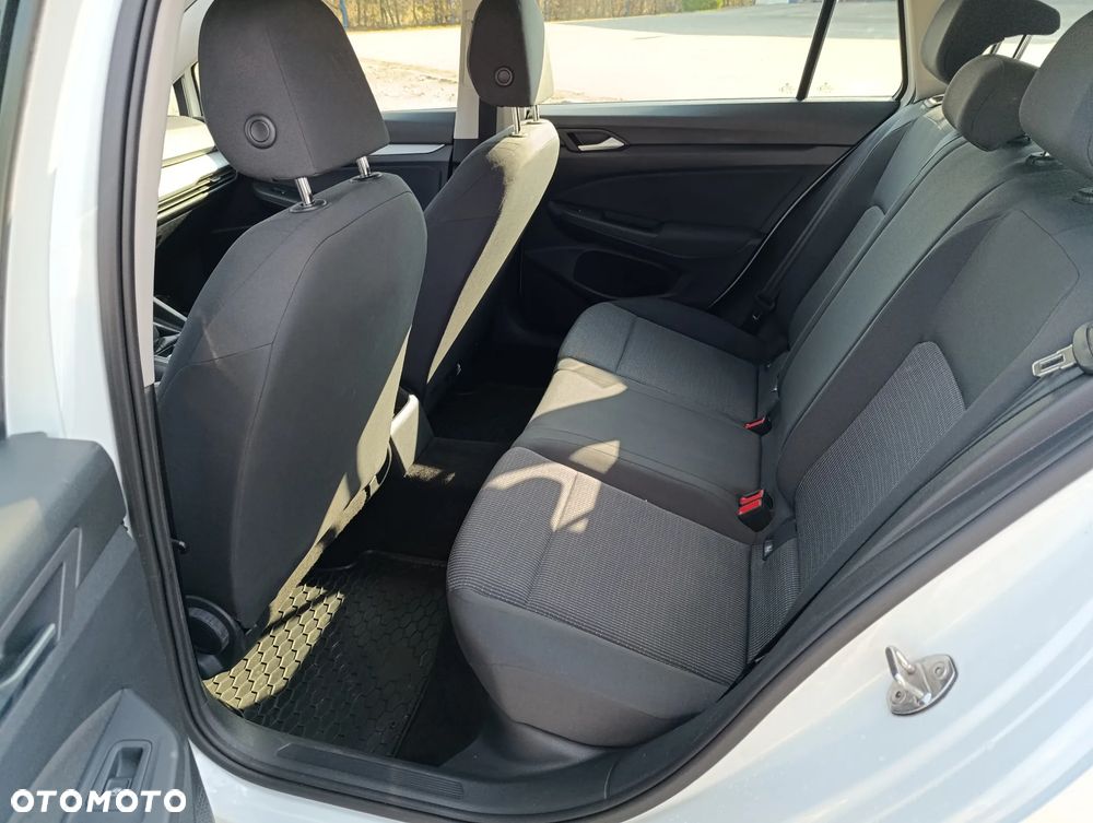Volkswagen Golf 1.0 TSI Life - 16