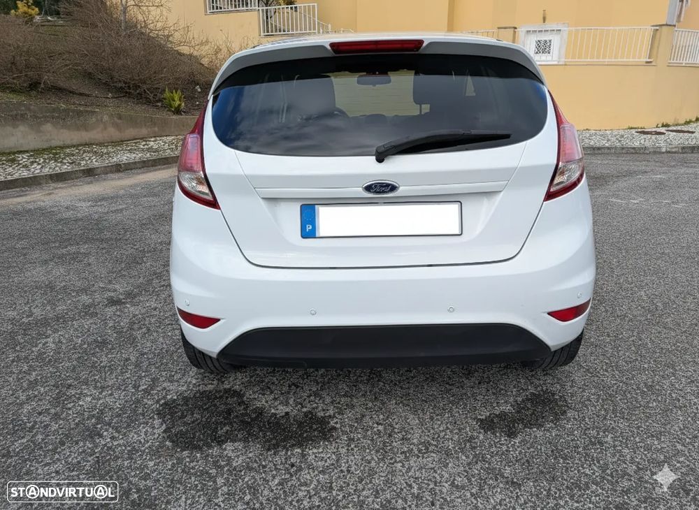Ford Fiesta 1.0 T EcoBoost Titanium - 4