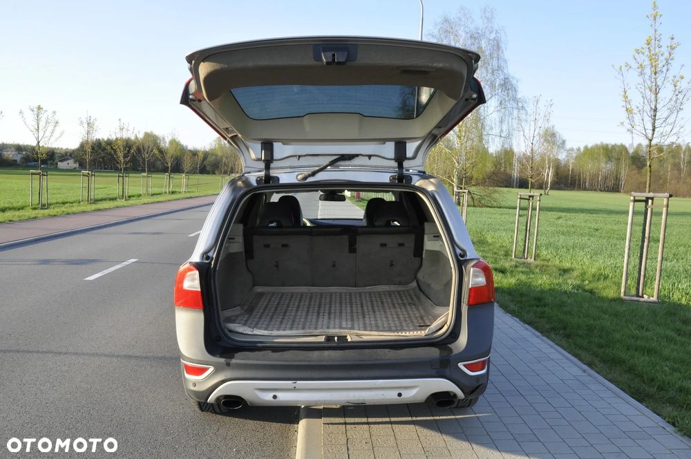 Volvo XC 70 T6 AWD Geartronic Summum - 27