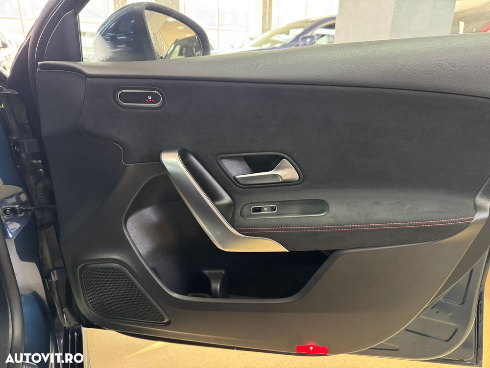 Mercedes-Benz A 180 d Sedan 7G-DCT AMG Line - 16