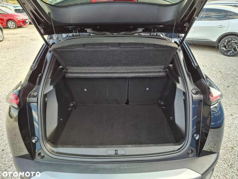 Peugeot 2008 1.2 PureTech Allure S&S EAT8 - 30