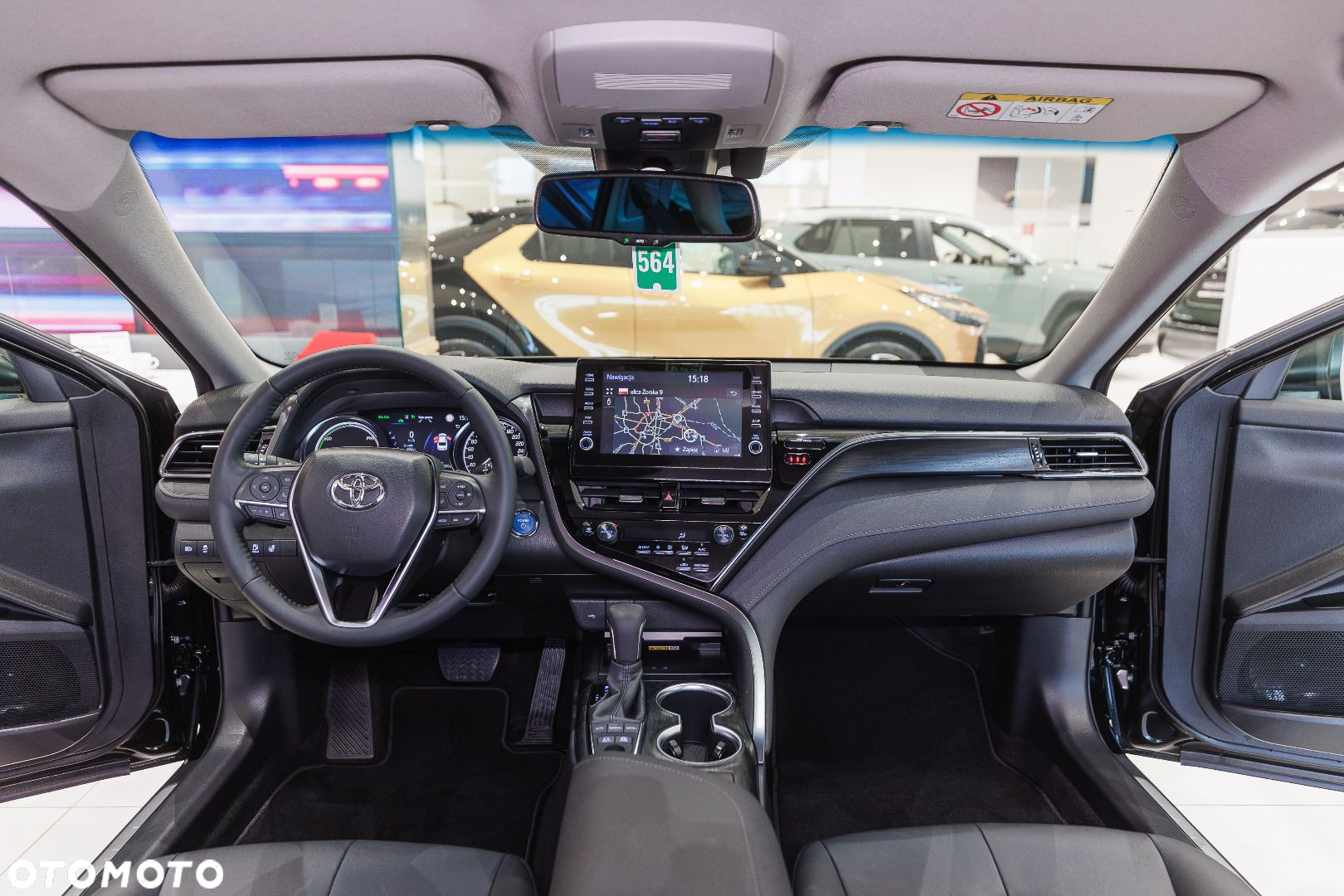 Toyota Camry - 6