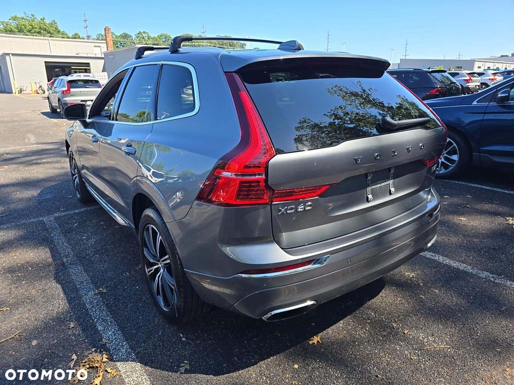 Volvo XC 60 T5 AWD Inscription - 3