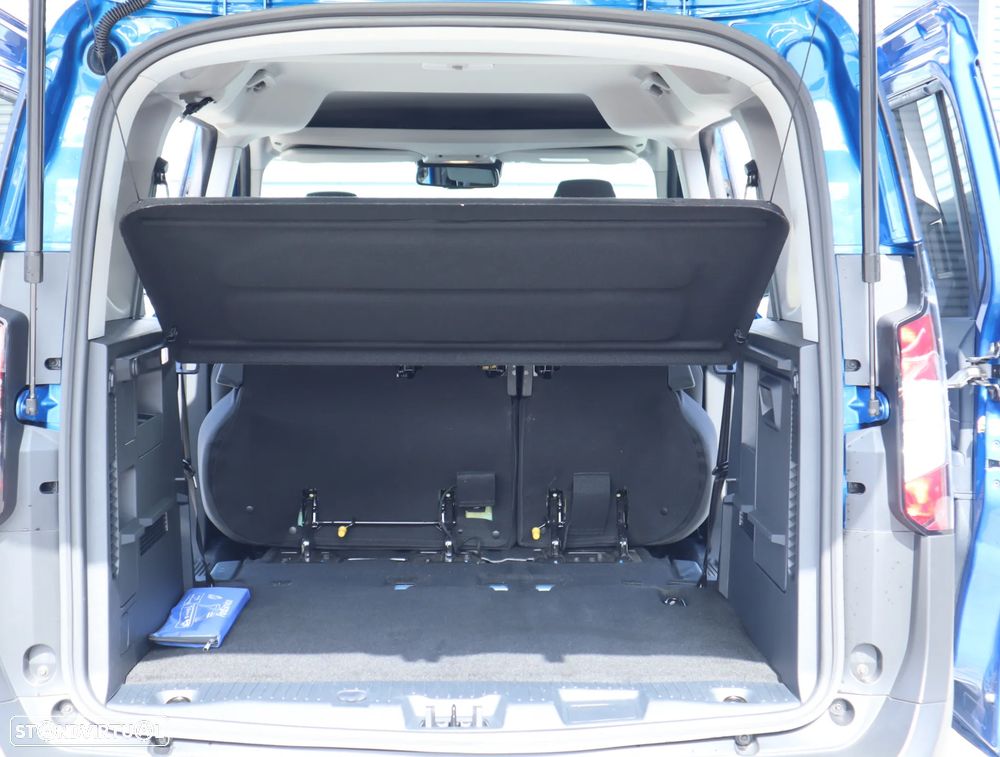 Ford Tourneo Courier 1.0 EcoBoost Titanium - 60