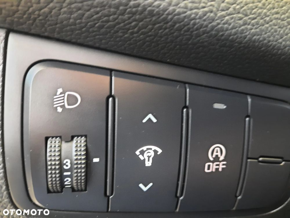 Kia Ceed 1.4 CVVT Dream Team Edition - 23